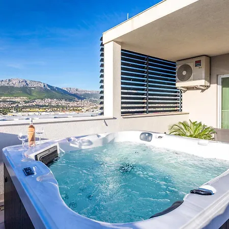 Appartement Luxury Penthouse Papic With Jacuzzi & The View Split