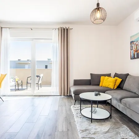 Apartamento Luxury Penthouse Papic With Jacuzzi & The View Split