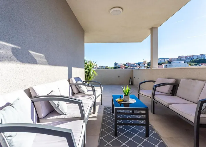 Luxury Penthouse Papic With Jacuzzi & The View Split