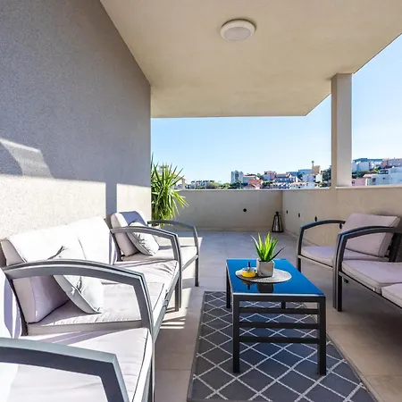 Luxury Penthouse Papic With Jacuzzi & The View スプリト